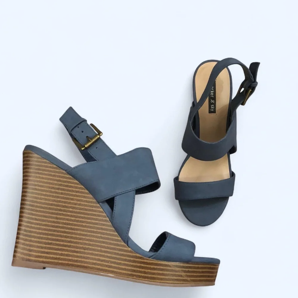 Parker & Sky Blue Wooden Wedge Open Toe Sandals Heels Buckle Closure Boho Sz 8.5